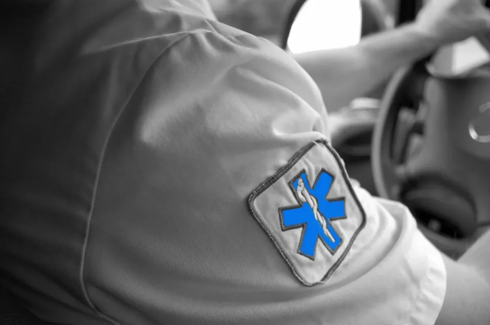 ambulance-img